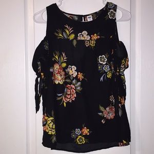 Black flowered top